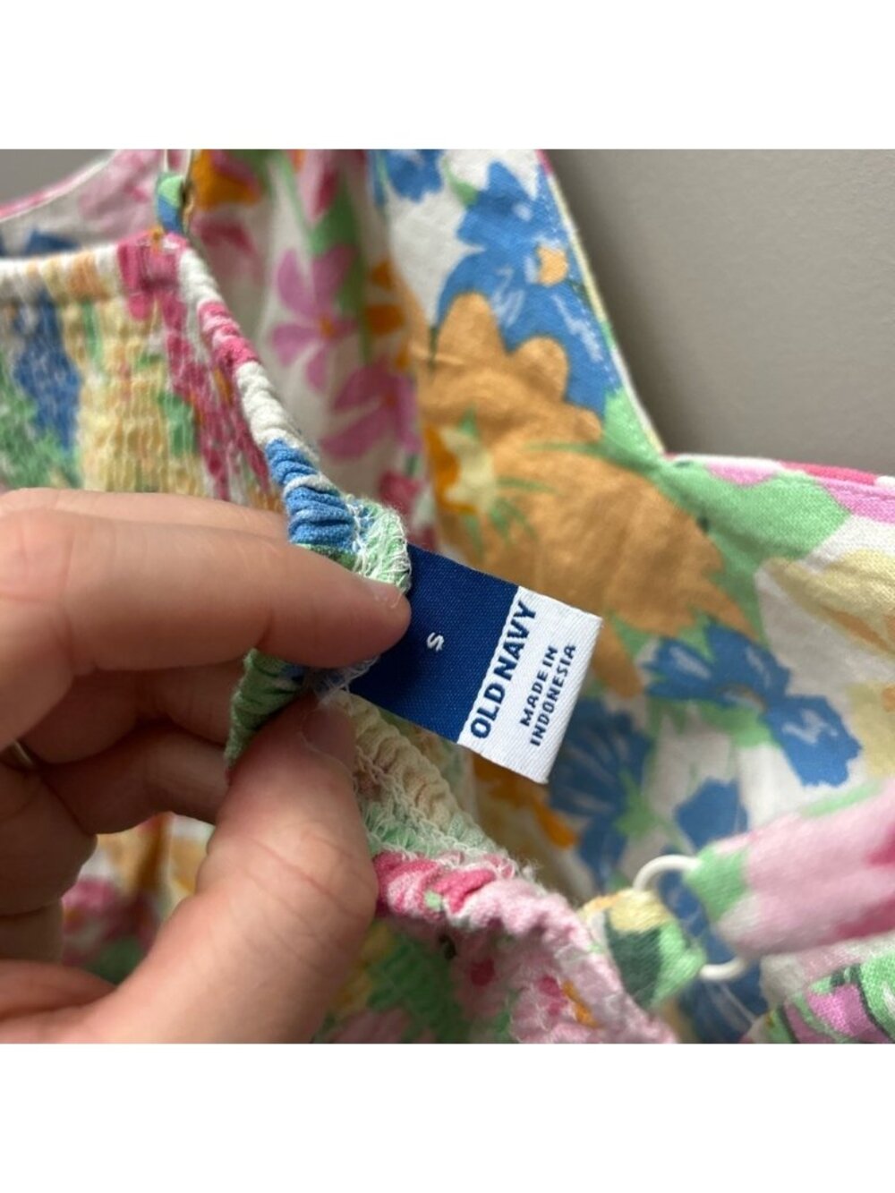 Old Navy Floral Smocked Romper with Cami Straps - Picture 5 of 6